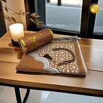 Charger l&#39;image dans la galerie, Coffret Tapis de Prière – Le Cadeau Idéal pour l’Aïd et le Ramadan
